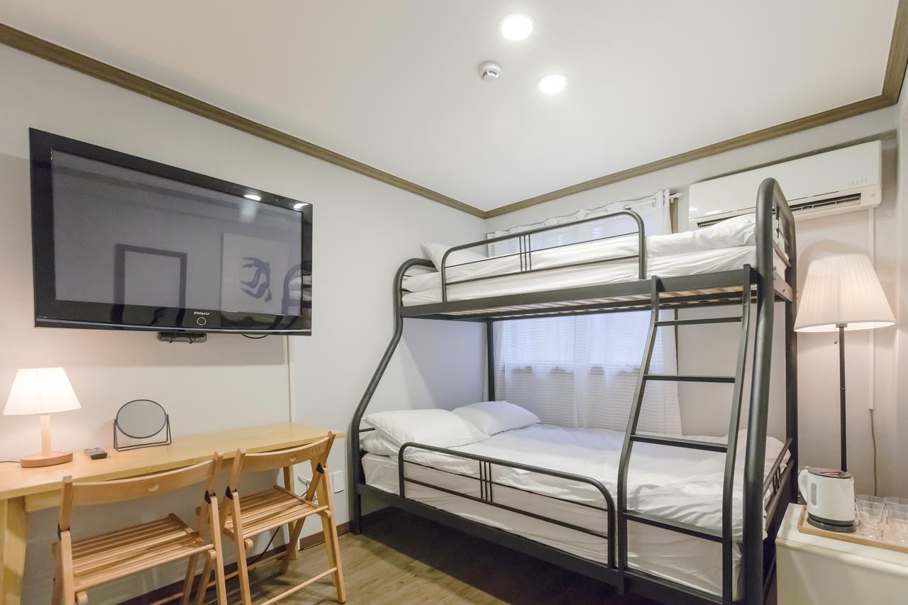 Victoria Guest house 2*